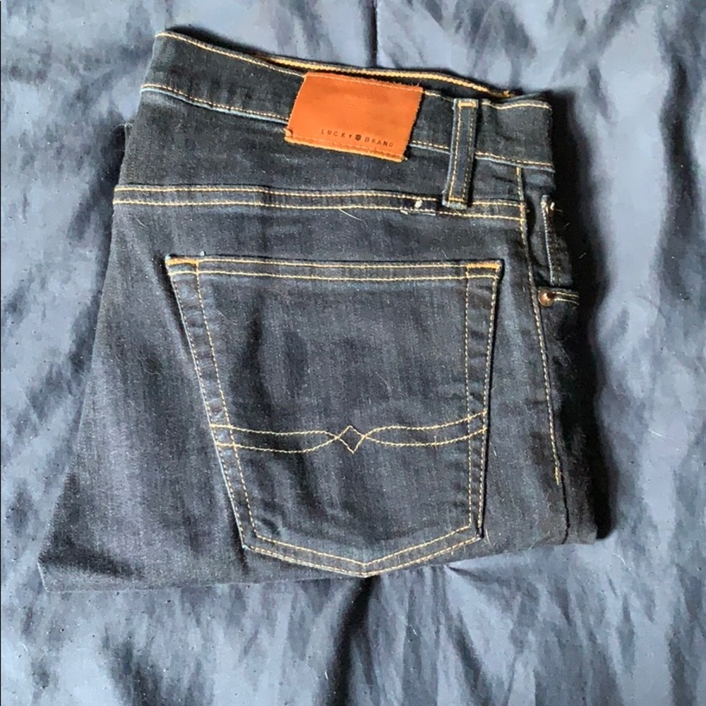Lucky brand jeans.